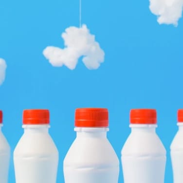 background_milkbottle